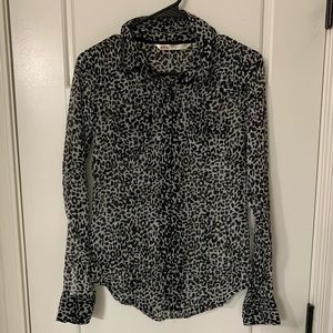 Long Sleeve Sheer leopard print Blouse